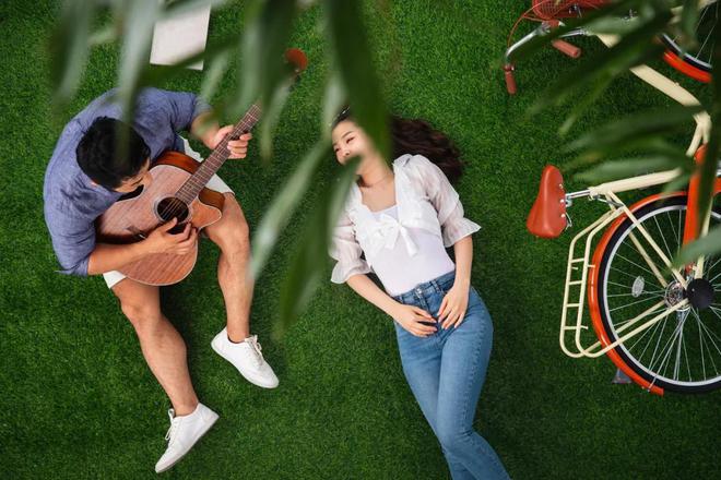 时光：降噪耳机的真正救星龙8体育喧嚣都市中的私密(图5)