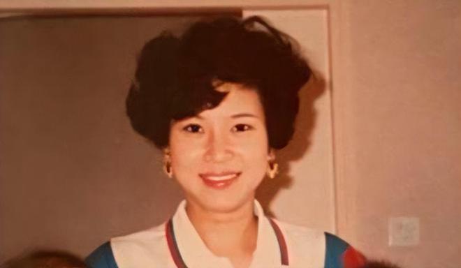 妈美貌的高低往往决定了孩子颜值的上限龙八国际娱乐网站同父异母的星二代妈(图5)
